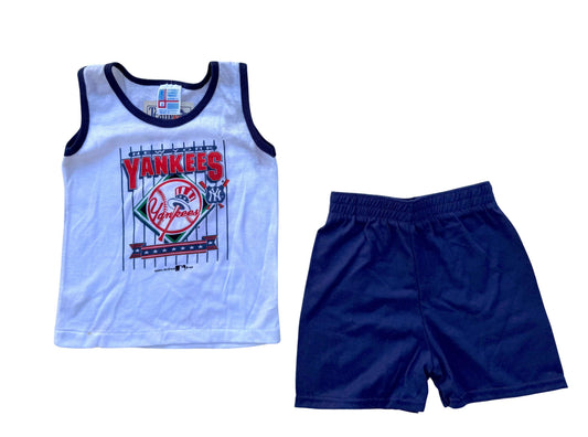 Vintage Yankees Short Set Size? (flawed)